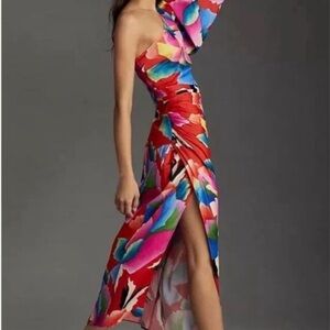 Farm Rio One Shoulder Dress
Anthropologie Abstract Floral Midi Slit
Size XS